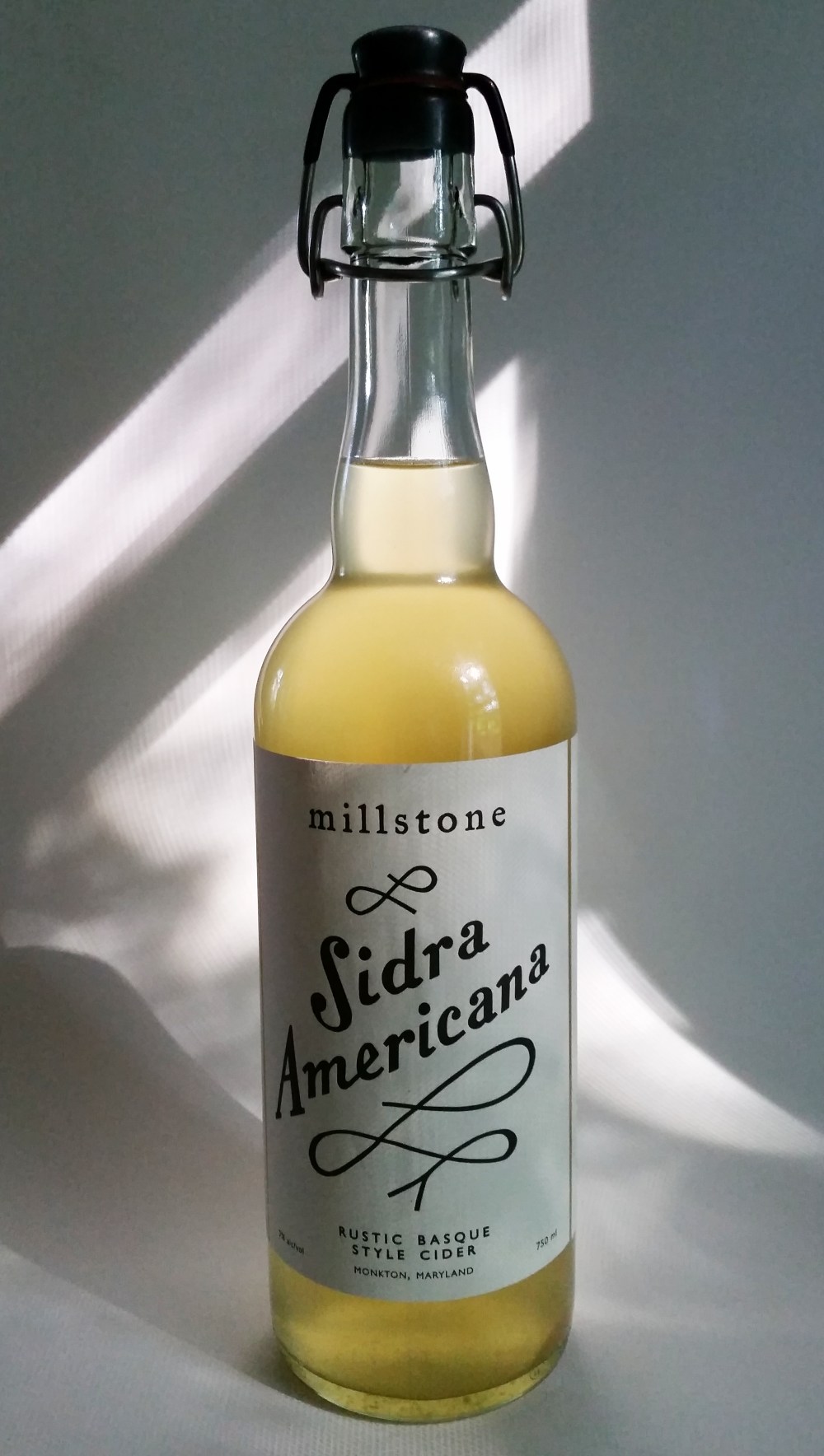 appleofmyryesidradetail